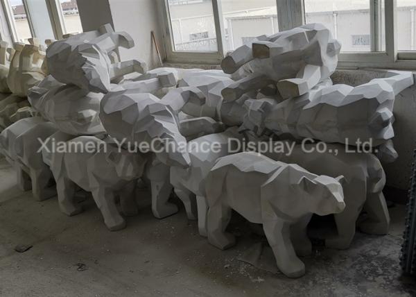 Polish Fiberglass Polar Bear Store Window Decorations For Winter Season