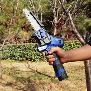 6 pouces petite tronçonneuse électrique sans fil avec pompe à huile ultra-légère pile tronçonneuse pour la coupe de bois simple