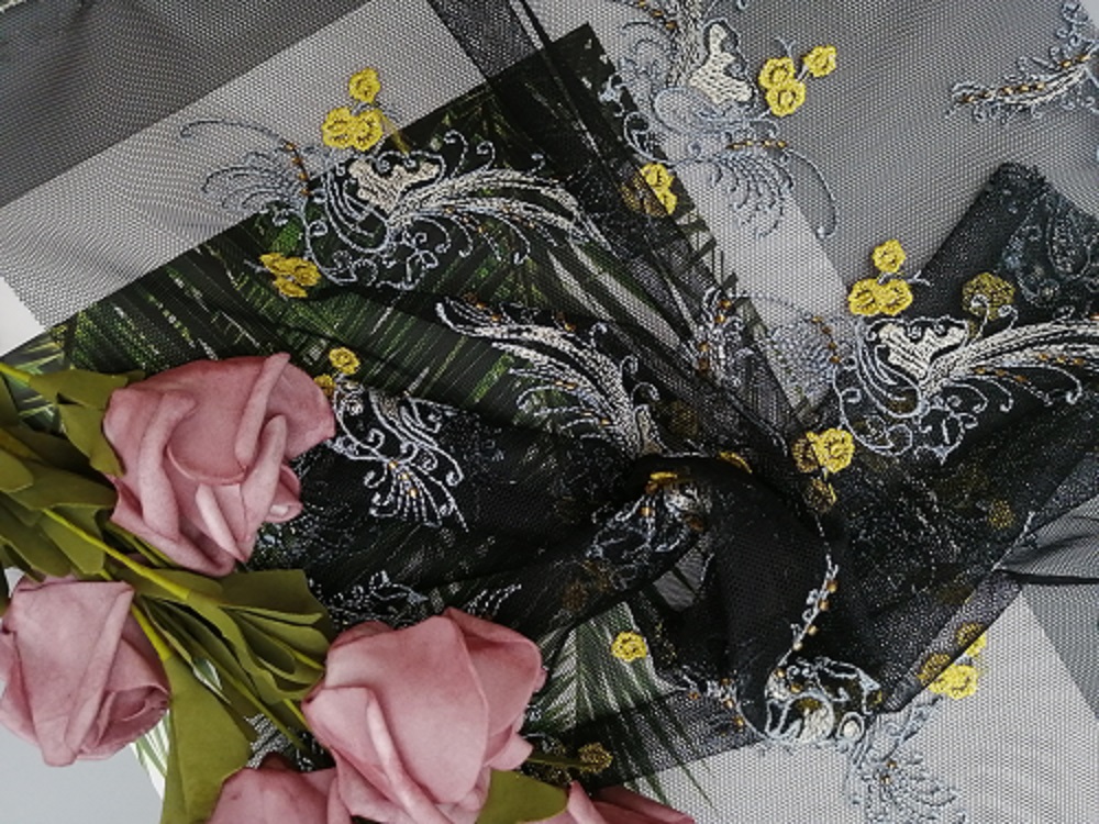 Партия 2 Colorway флористическая отбортовала ткань вышивки
