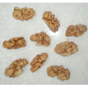 Walnut Kernel