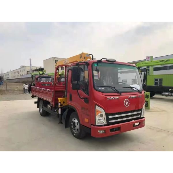 Grúa pequeña con brazo telescópico de 3 toneladas, 5 toneladas y 8 toneladas montada en vehículo al por mayor de fábrica en venta