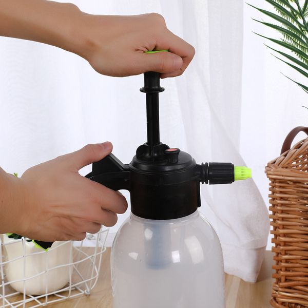 Best price plastic bottle sprayer hand pump power held water sprayer for home use trigger sprayer
