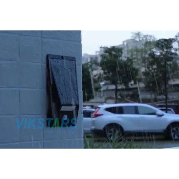 Солнечный приведенный в действие сад 400LM освещает батареи светов 3.7V загородки сада продолжительность жизни солнечной длинную