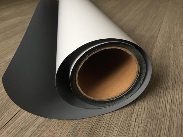 Bannière composée arrière grise 330g/420g d'ANIMAL FAMILIER de satin/lustre avec le revêtement pour le petit pain vers le haut des affichages