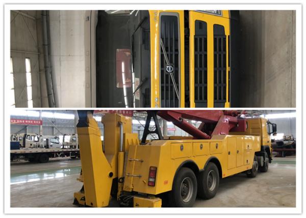 Diesel Fuel Road Wrecker Truck Max Speed 90 Km / H 2 Pieces Winch D13 Engine