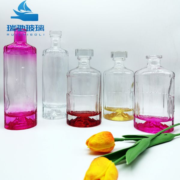 Hot Stamping Surface Handling 500ml 750ml Glass Bottle for Liquor Brandy