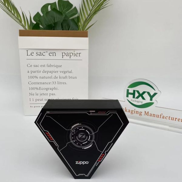Custom Wholesale Unique Styling Triangle Magnet Packaging Boxes