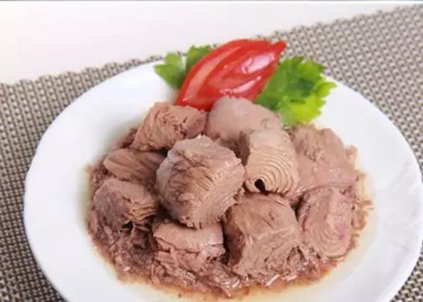 Shredded Canned Fish / Skipjack / Tuna NW 170g DW 120g In Vegetable Oil / Brine