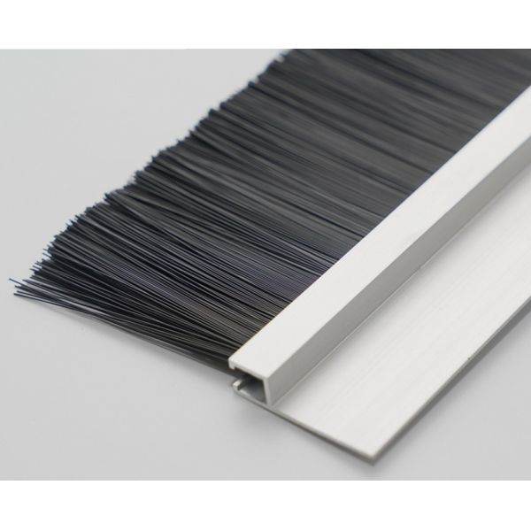 Brosses à bandes scellées en alliage d'aluminium pour portes et fenêtres
