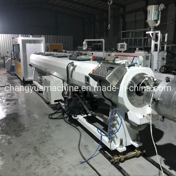 Estrutura de montagem de extrusores de tipo separado para máquinas de extrusão de tubos de PVC industriais