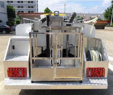 70KM/H GSE Portable Toilet Truck 4000L Sewage Tank