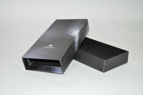 Personalized Rigid Apparel Gift Boxes, Elegant Paper Board Luxury Packaging Box For Clothes
