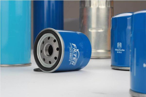 Cartridge Structure Genuine Oil Filter CH10358 Car Accessories