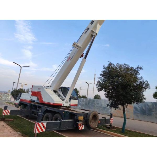2009 Zoomlion 70ton Mobile Crane Used Truck Cran Attractive with After-sales Service