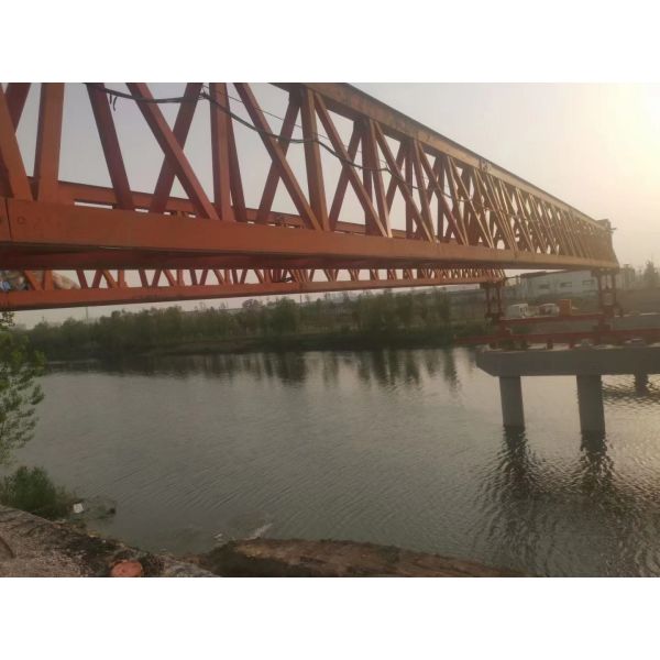 JQJ 50 / 200t bridge erecting machine, engineering gantry crane, electric hoist, double beam traveling gantry crane