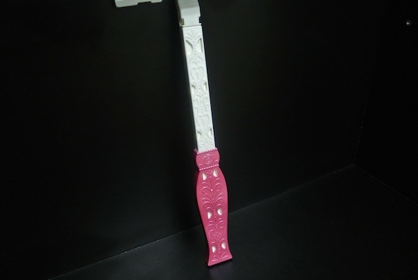 Guests Plastic Selfie Stick Custom Plastic Toys For Wedding Ceremony Pink Color