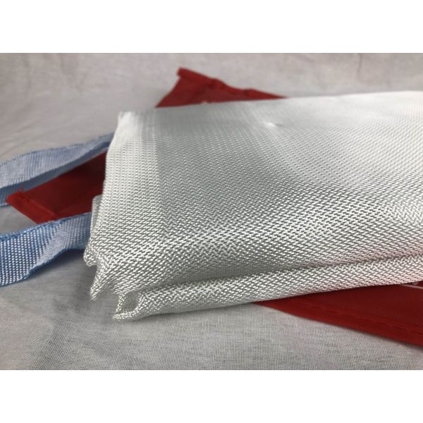 Fiberglass Fire Blanket White 1.2*1.2 Home Kitchen 430gsm