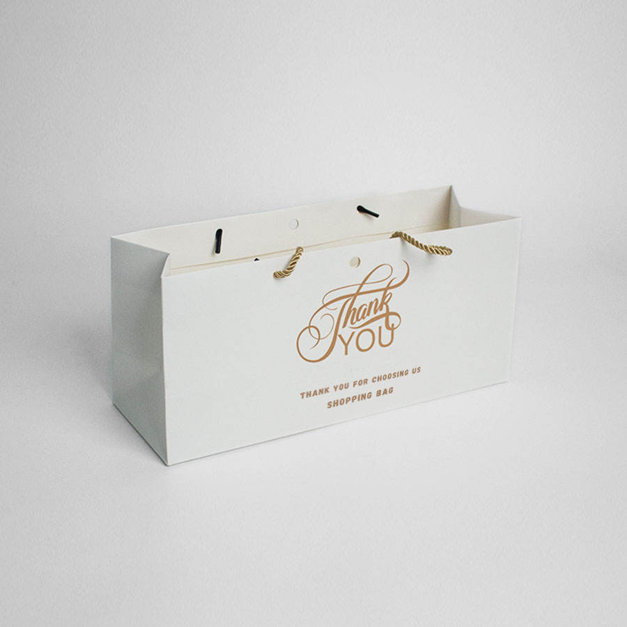 Логотип клиента розничная торговля Бутик Покупки Подарок Роскошная белая бумажная сумка с индивидуальным размером