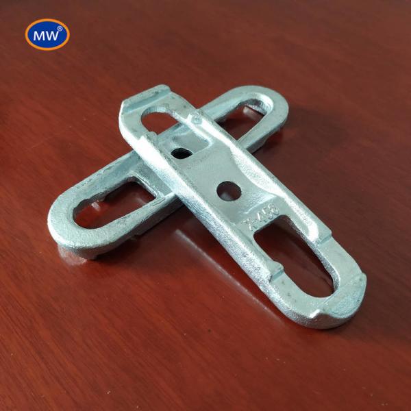 1.5 Inches Width Drop Forged Rivetless Chain for Heavy Load Applications 2.5 Inches Link Length 0.75 Inch Pin Diameter