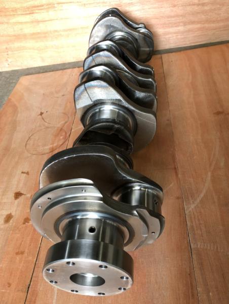 Auto Engine Parts 6L Engine Truck Crankshafts ISL 3965010 Casting Forged