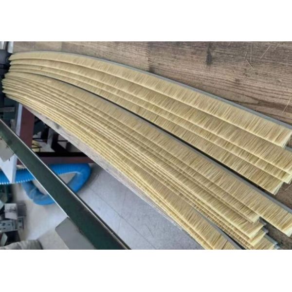 Metal Channel Sisal Bristle Strip Brushes 60cm Height For Polish Wood