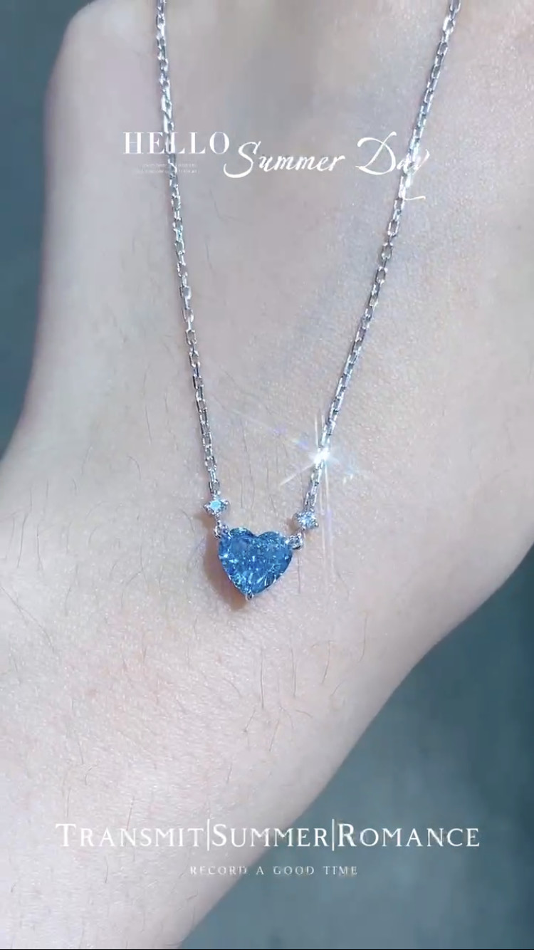 Блю Лаб создал бриллиантовый подвесный ожерелье 1.51ct Heart Cut GRC Certified