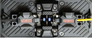 Полноавтоматическое касание приводится в действие 7 секунд быстро соединяя оптическое волокно машины splicer сплавливания стекловолокна для FTTH