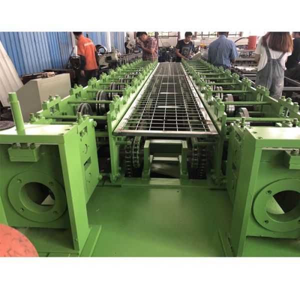 Крен крена металлического листа станции ролика сини 12 бывший стальной формируя машину