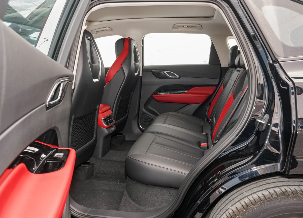 Автомобиль 2WD 4WD 5 мест Автомобиль бензин 4×2/4×4