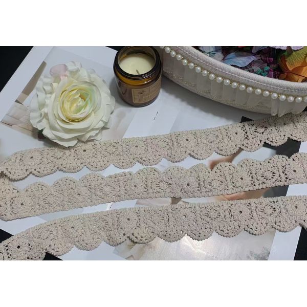 4cm Water-Soluble Guipure Lace Trim with Rope Embroidery for Women's Summer Vest Dress