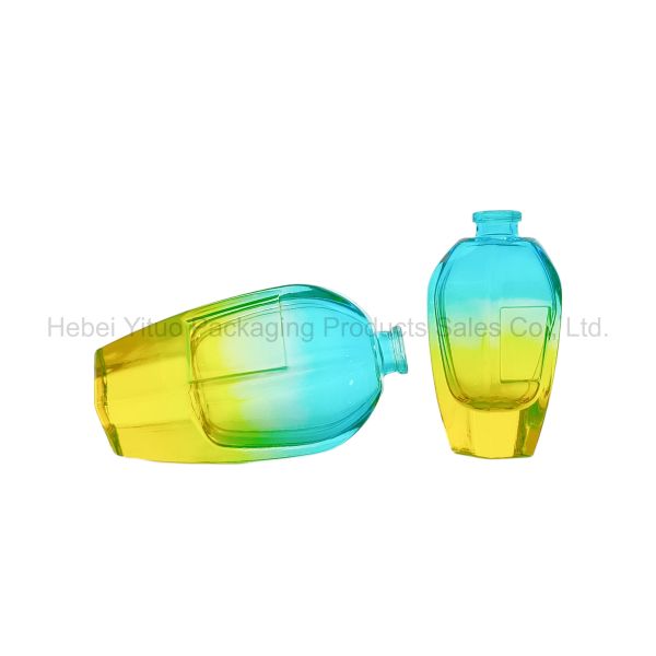 Could Be Customized glass perfume bottles vintage borosilicate glass body material ideal for scent presentation and display