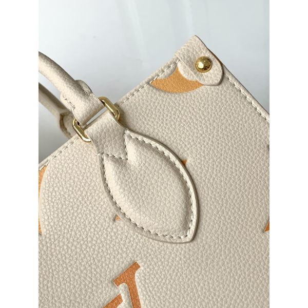 Сумка посыльного OnTheGo MM Louis Vuitton вензеля шафрана сливк гигантская для IPad мини
