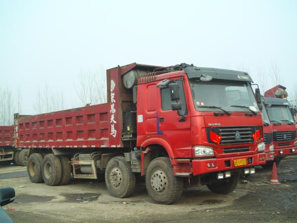 30 CBM Heavy Big Heavy Duty Trucks , 10 Wheel Dump Truck Capacity