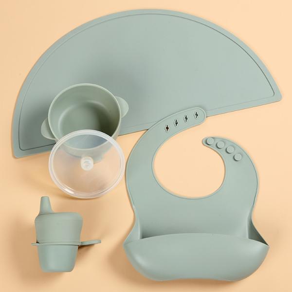 Silicone Baby 240 deg Suction Feeding Set With Plate Bowl Cutlery Placemat