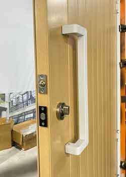 Australian Standard Compliant Aluminum Entry Door with Left Fixed Glass Panel for Natural Light & Privacy