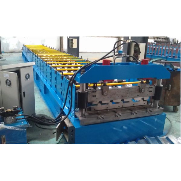 IBR 686 Roof Profile Roll Forming Machine 0.3mm - 0.8mm Thickness