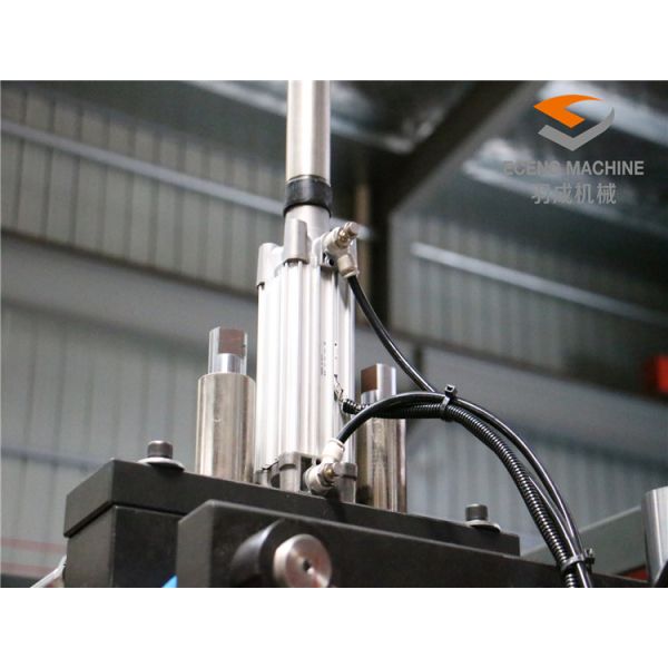 Beverage 1 Liter PET Bottle Blowing Machine , Mineral Water Making Machine