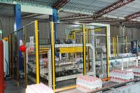 Sistema de paletización de paletas de guarnición de vía única para la línea de producción de agua embotellada de 24000BPH
