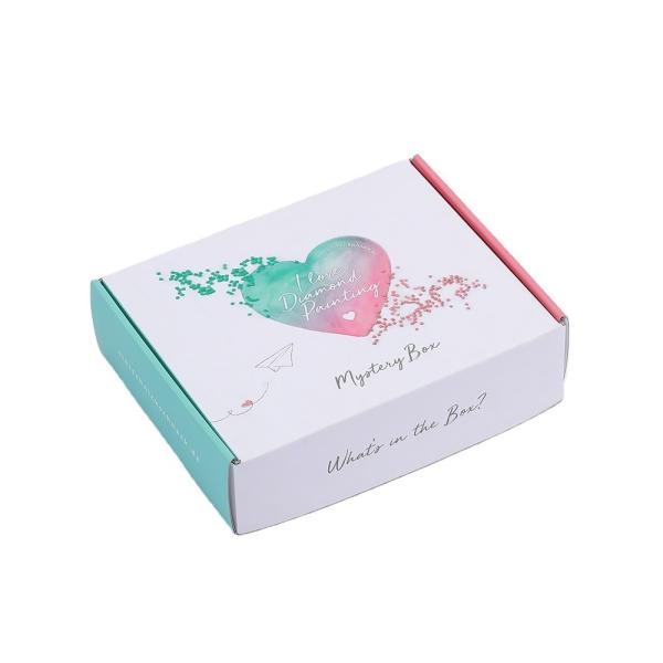 Pedido personalizado Aceptado Impresión Embalaje blanco Caja de regalo Caja de correo de papel corrugado
