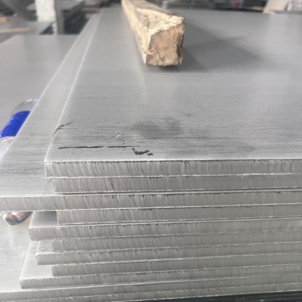 SS317LStainless Steel Plate 1.4438   X2CrNiMo18-16-4  4*1500*6000mm Hot Rolled 317L Plate