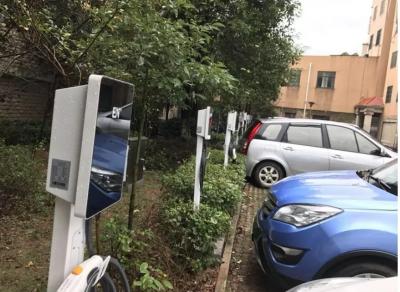 7kW AC Charging Station With LCD Display Screen And Card Operation IP65 Protection