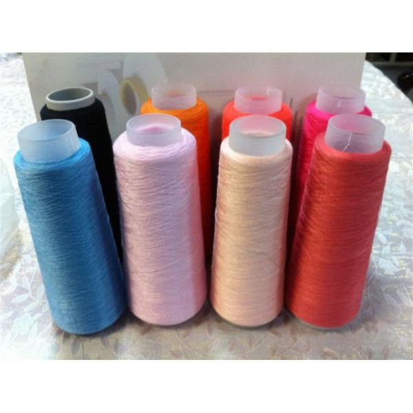 Высокопрочным представление ровной поверхности пряжи полиэстера кольца покрашенное извивом хорошее шить