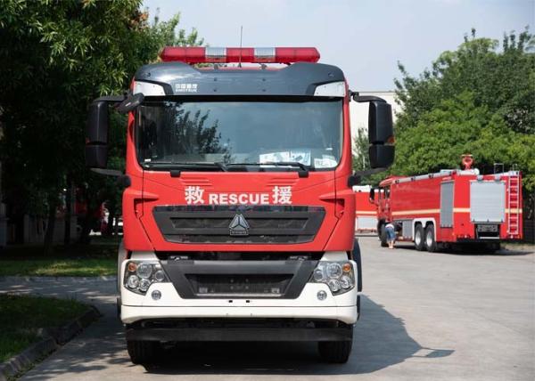 Sinotruk HOWO 8T caminhão de combate a incêndios de água e espuma de boa qualidade veículo especializado China fábrica