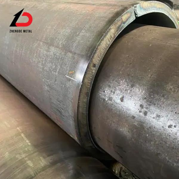 LSAW SSAW ERW Sch40 0,6-30 mm épais tubes enroulés avec parois en acier au carbone doux tubes sans soudure soudés pour le forage pétrolier / gazier