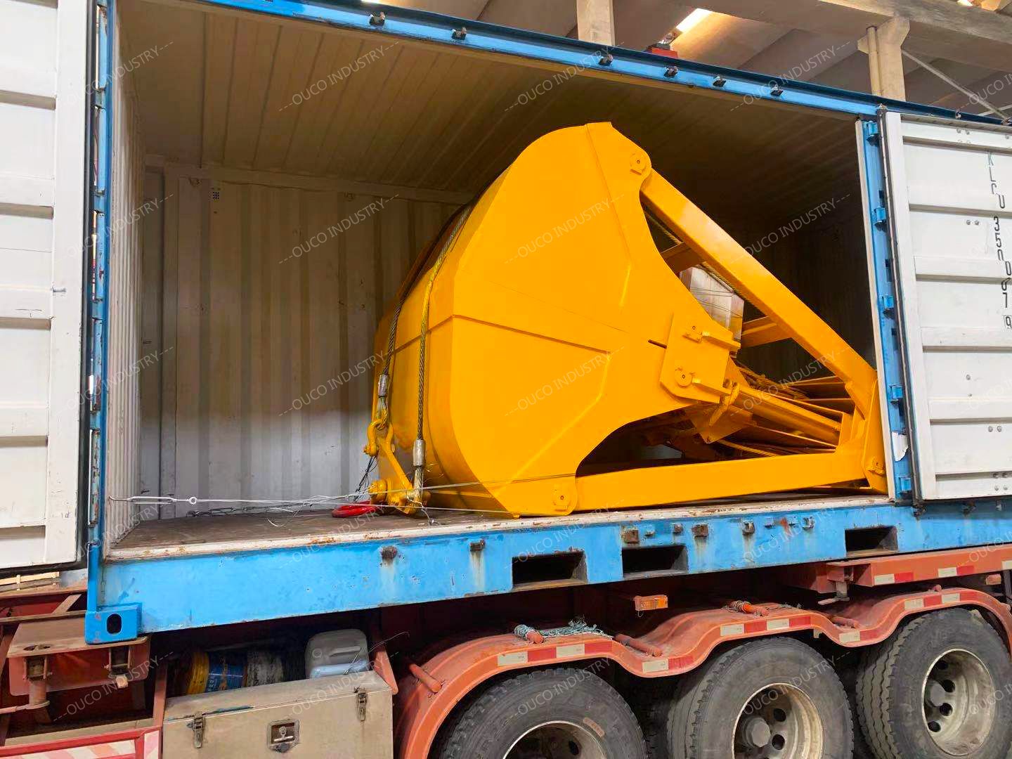 Небольшой беспроводной двухстворчатый грейферный ковш 3cubic самосхвата дистанционного управления измеряет