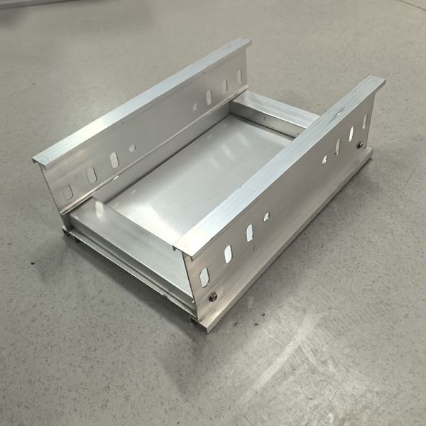 Plateau de câble d'aluminium conducteur pour l'industrie légère et durable