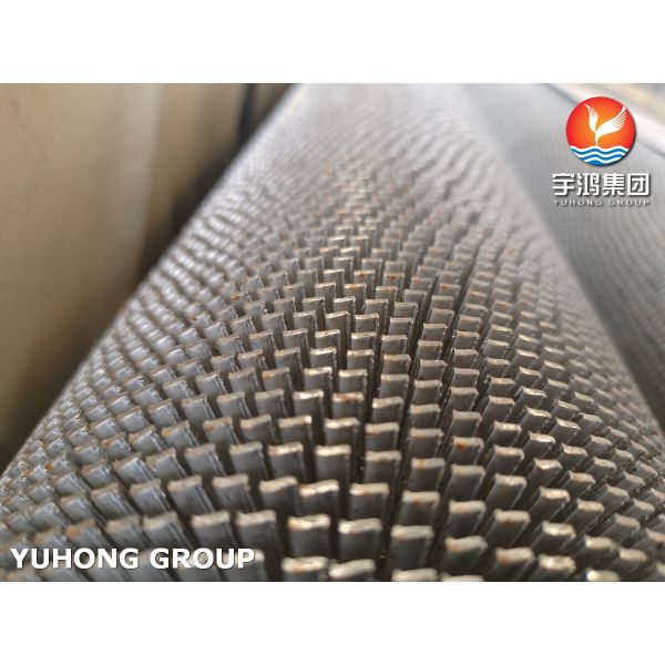 ASTM A312 TP304H Serrated Fin Tubes High Frequency Welding For Coil Cooler