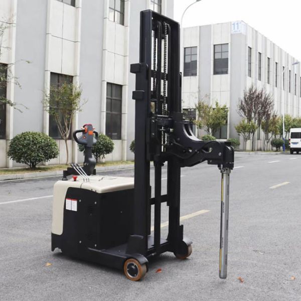 2000kg CPDB20-25 2Ton counterbalanced stacker warehouse use air swelling shaft