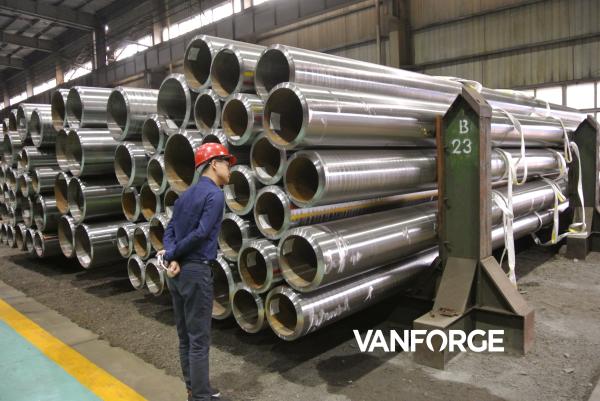 Round ASME SA106 GRC Seamless Alloy Steel Pipe Outside Diameter 325-1067 Mm