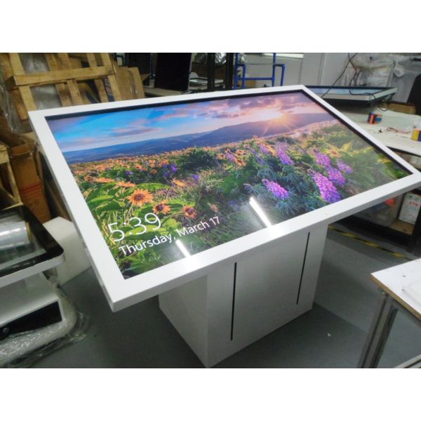 I3/I5/I7 Computer Interactive Totem 55